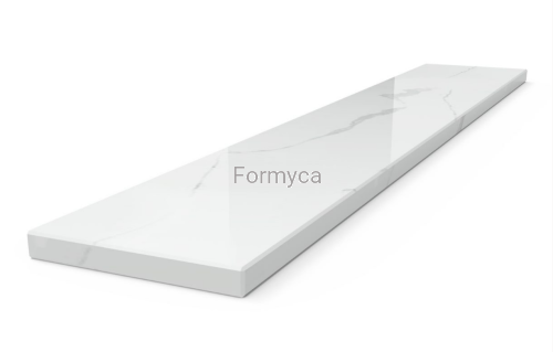 Calacatta Quartz nar proste.jpg.png